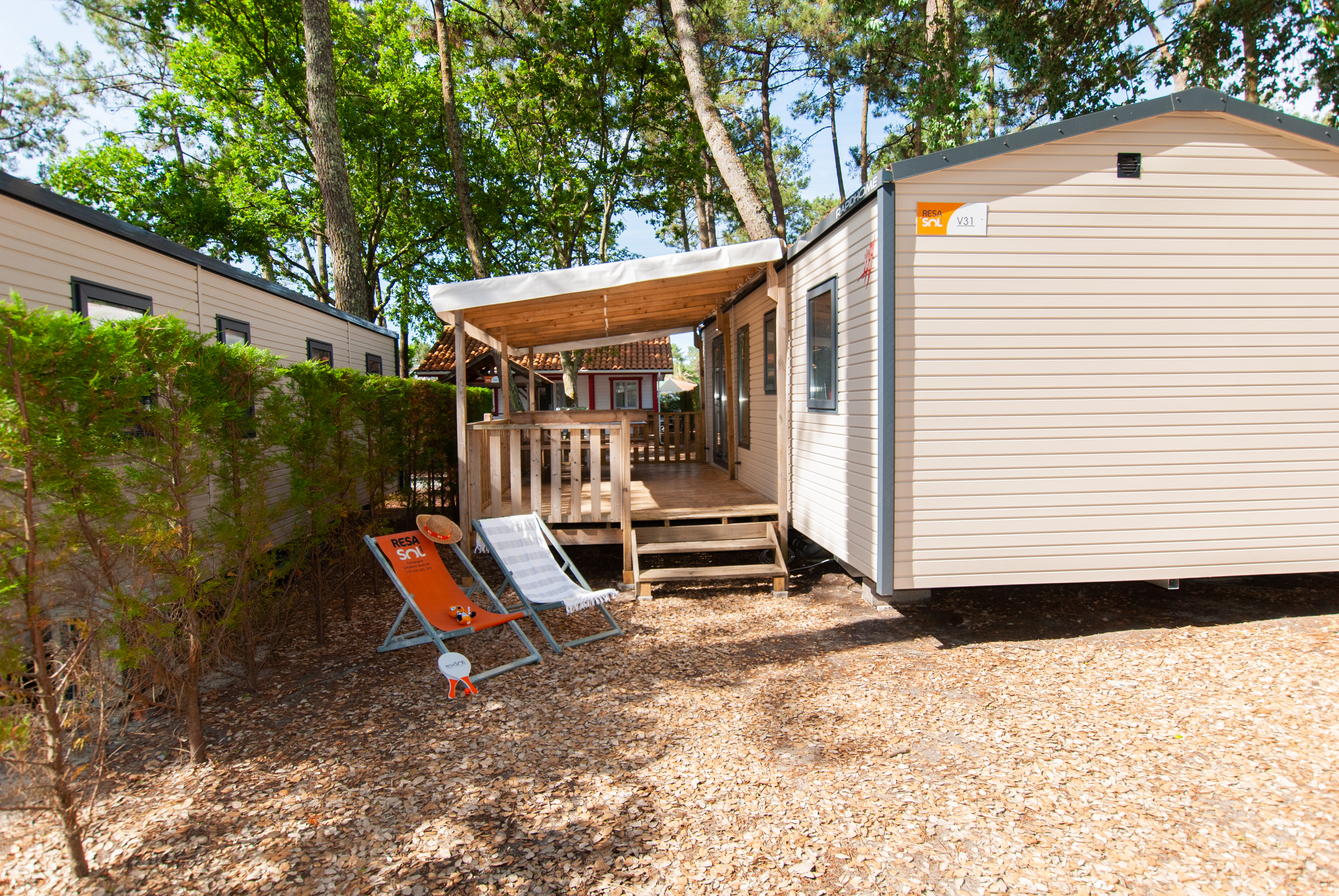 Mobile home rental Resasol for 6 to 8 people in the Landes