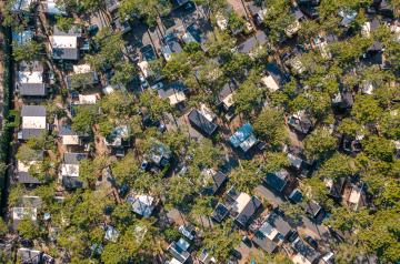 Vue aérienne du camping 5 étoiles le Vieux Port dans les Landes 
