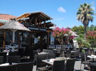 Terrasse du restaurant du camping 5 étoiles Le Vieux Port dans les Landes