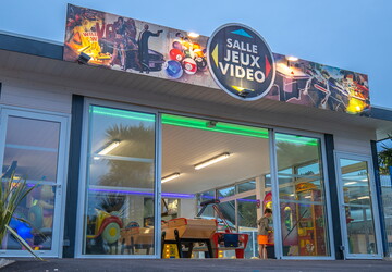 Salle de jeux camping 5 étoiles Vieux port Landes 