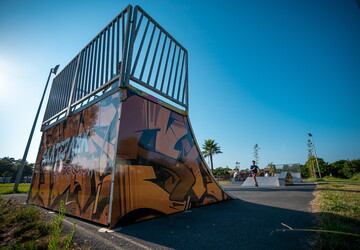 Skatepark et les modules pour skate et vélos du camping 5 étoiles Le Vieux Port dans les Landes