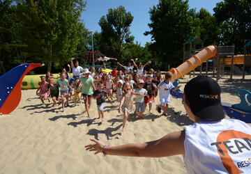 Club enfants du camping 5 étoiles le Vieux port dans les Landes