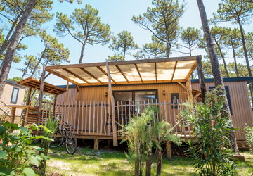 Mobil-home premium au camping 5 étoiles le Vieux Port dans les Landes