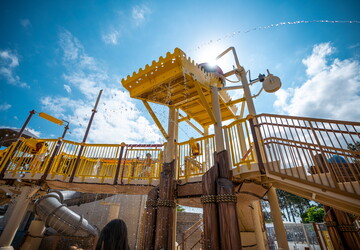 Pirate's Land du camping 5 étoiles le Vieux Port dans les Landes 