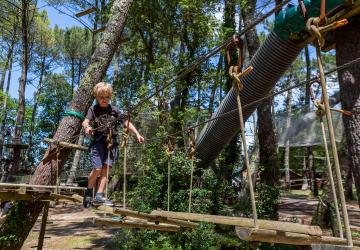 Parcours Aventure accrobranche dans les Landes avec Adrénaline Parc