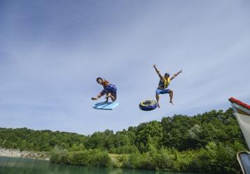 Camping avec activités pour les enfants et les adolescents
