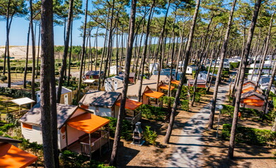 Locations premium au camping 5 étoiles le Vieux Port dans les Landes 