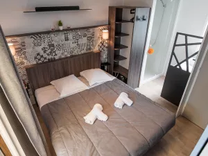 Module 3 chambres Cottage Suite Premium Jacuzzi 8 pers Otello Camping 5 étoiles vieux port landes