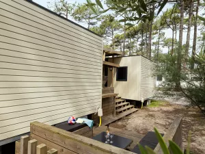 Cottage Premium Jacuzzi 8 pers Breizh Camping 5 étoiles Le Vieux Port dans les Landes