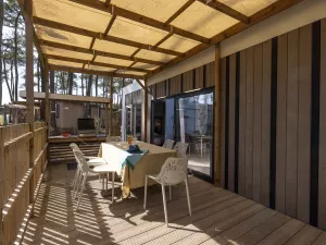 Lodge Premium 6 pers Otello 3 chambres au camping 5 étoiles dans les Landes au camping Le Vieux Port 