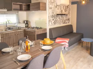 Lodge Premium 6 pers Otello 3 chambres au camping 5 étoiles dans les Landes au camping Le Vieux Port 