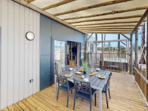 Lodge Premium 4 pers Breizh au camping 5 étoiles dans les Landes au camping Le Vieux Port 