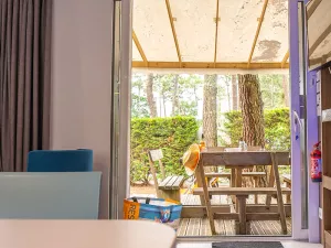 Lodge Premium 6 pers jacuzzi 5 étoiles dans les Landes au camping Le Vieux Port 