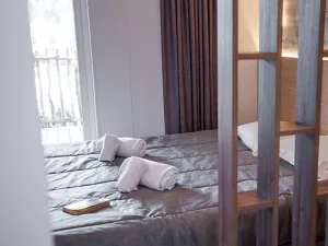 Lodge Premium 6 pers jacuzzi 5 étoiles dans les Landes au camping Le Vieux Port 