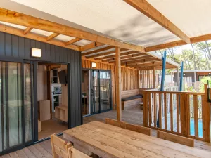 20250710 Chalet Duo Premium Piscine 6-7 personnes (10) Extérieur Terrasse