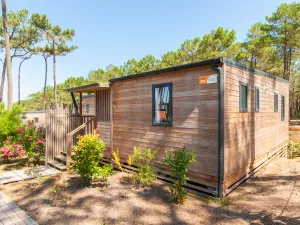 20250710 Chalet Duo Premium Piscine 6-7 personnes (3) logement entier