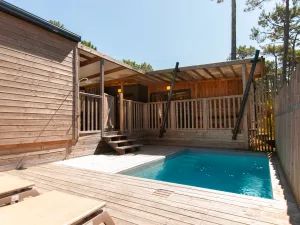 20250710 Chalet Duo Premium Piscine 6-7 personnes (59) Piscine 3