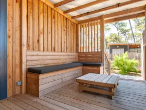 20250710 Chalet Duo Premium Piscine 6-7 personnes (7) Extérieur chill