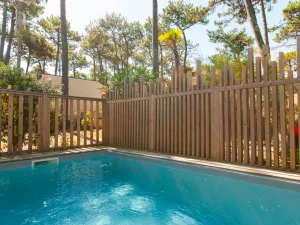 20250710 Chalet Premium Piscine 4-5 personnes (114) Piscine 4