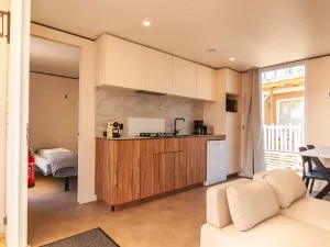 20250710 Lodge Premium dune Jacuzzi 4 pers (31) Cuisine