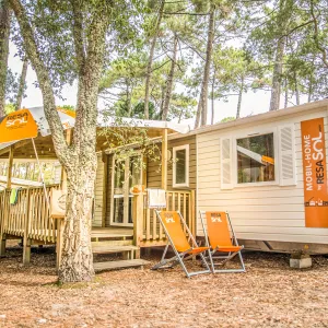 Extérieur d'un mobil-home Resasol 6/8 personnes