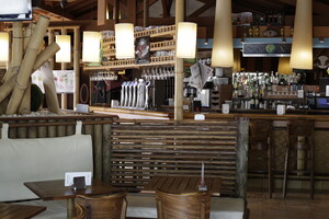 Restaurant sur place dans le camping 5 étoiles Le Vieux Port dans les Landes