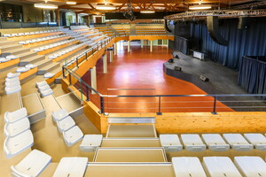 Salle de spectacle l'Aréna camping 5 étoiles le vieux port 5 étoiles dans les Landes