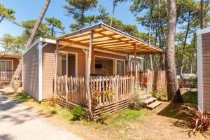 20250710 Lodge Premium dune Jacuzzi 4 pers (141) Extérieur logement entier