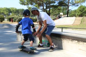 Cours de skateboard dans les Landes