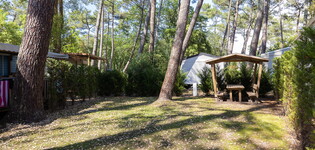 Emplacement Confort 120 2/6personnes camping le Vieux Port 5 étoiles Landes 