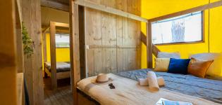 Chambre parentale tente Ecoluxe 8P avec lit 140x190 ou 160x190 cm