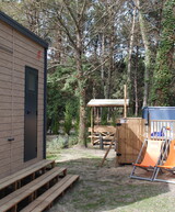 Bloc sanitaire privé  Emplacement VIP 150 jacuzzi 2/6 personnes dans les Landes au camping Le Vieux Port