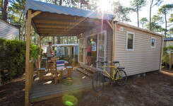 Extérieur Mobil-home Resasol 2/4 personnes dans les Landes au camping Le Vieux Port