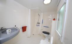 Salle de bains Mobil-home Resasol PMR 4/6 personnes dans les Landes au camping Le Vieux Port
