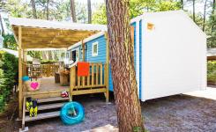 Vue ensemble Mobil-home Resasol 6/8 personnes dans les Landes au camping Le Vieux Port