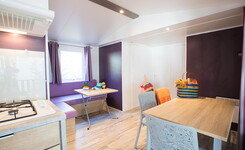 Intérieur Mobil-home Resasol 6/8 personnes dans les Landes au camping Le Vieux Port