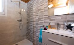 Chalet bois 8 personnes dans les Landes au camping 5 étoiles le Vieux Port à Messanges