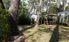 Emplacement Confort 120 2/6personnes camping le Vieux Port 5 étoiles Landes 