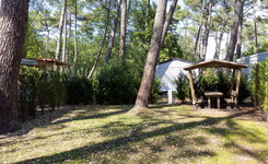 Emplacement Confort 120 2/6personnes camping le Vieux Port 5 étoiles Landes 