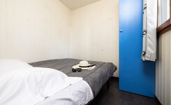 Chalet bois 6 personnes chambre dans les Landes au camping 5 étoiles le Vieux Port à Messanges