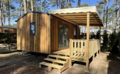 Cabane-bois-nouveau-modèle-2024-exterieur