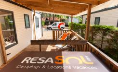 Mobil-home Resasol 6/8 personnes modèle 2024: La terrasse couverte