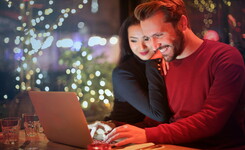 Le Vieux Port article 2025 Découvrez la Wishlist  la nouvelle fonctionnalité du camping 5 Le Vieux Port La magie des vacances de Noël et des fête de fin d'année sauvegarder séjour camping