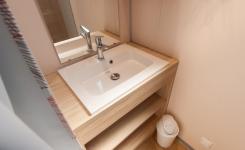 20250710 Chalet Duo Premium Piscine 6-7 personnes (152) SDB 2 A