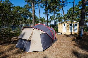 Camping avec sanitaires privés sur emplacement