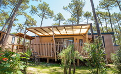 Mobil-home premium au camping 5 étoiles le Vieux Port dans les Landes